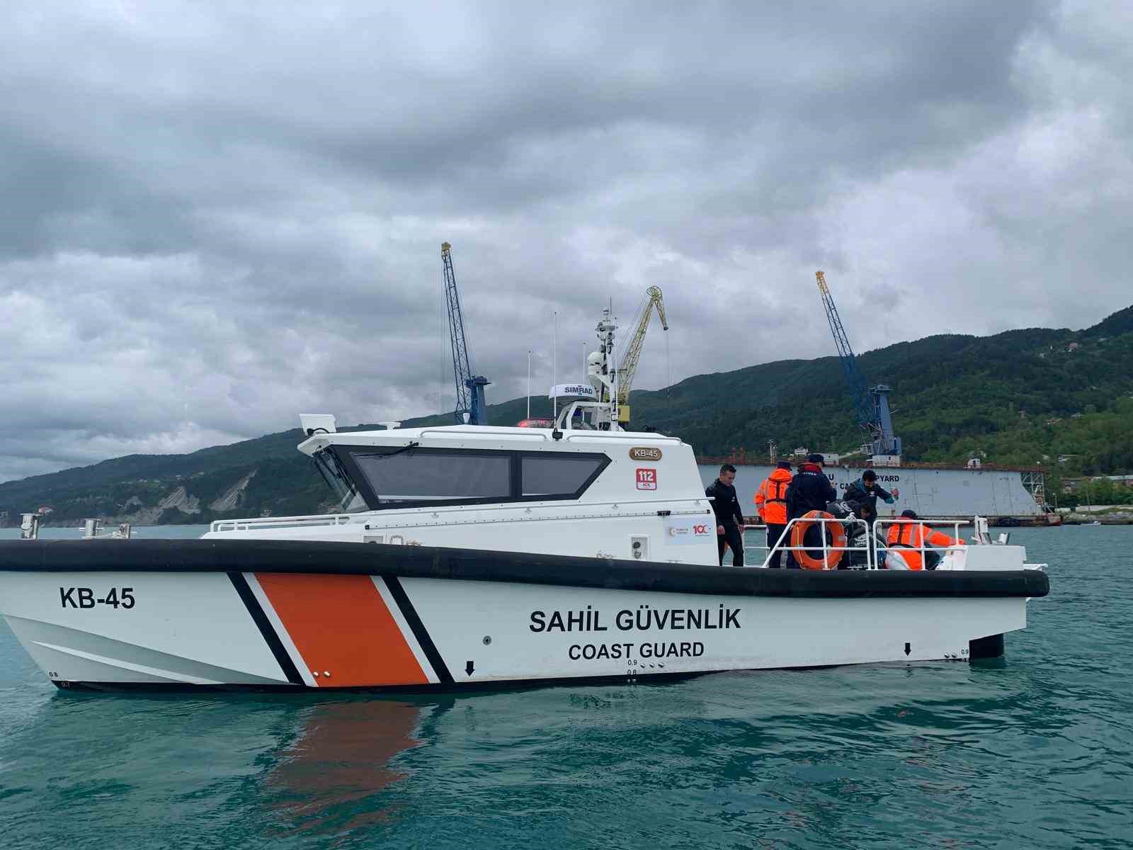 Sahil Güvenlik ekiplerinden nefes kesen tatbikat