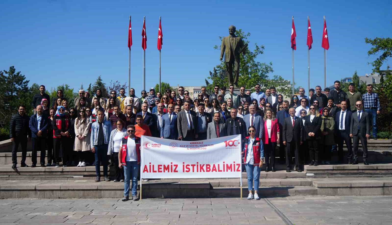 Kırıkkale’de "Aile Haftası" için farkındalık yürüyüşü yapıldı
