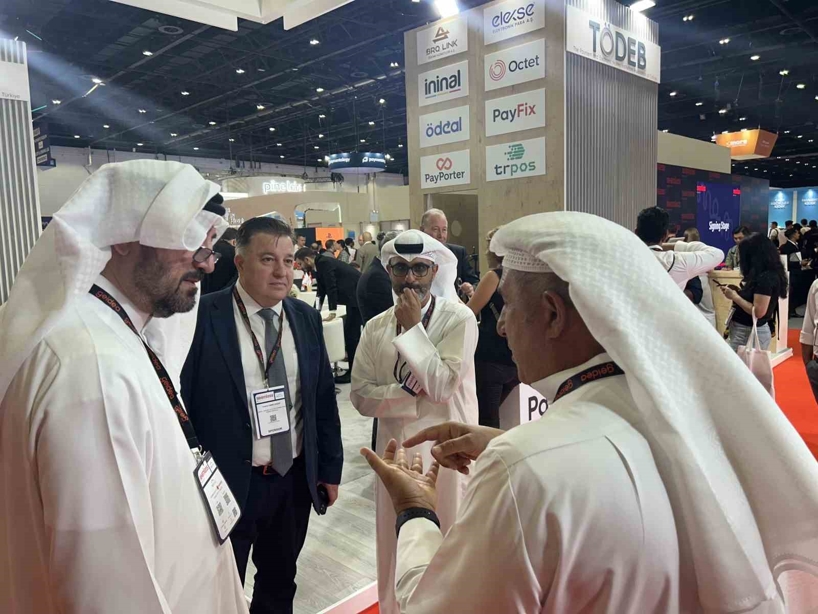 Dubai&rsquo;deki fintek fuarında T&uuml;rk markalara yoğun ilgi
