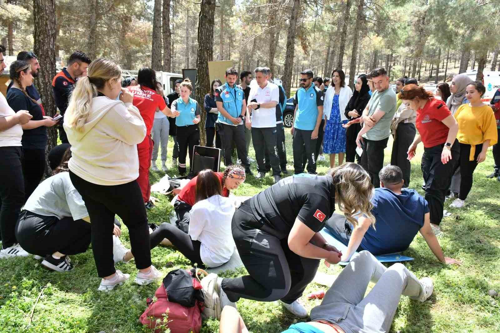 Gaziantep’te gerçeği aratmayan afet tatbikatı