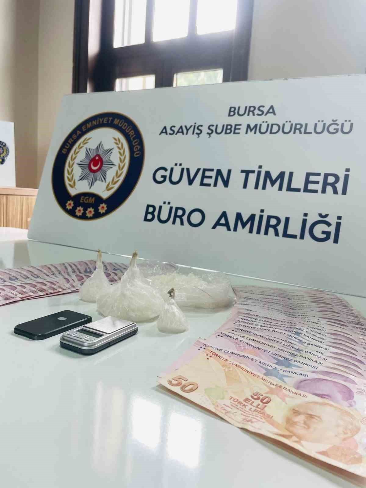 Uyuşturucu tacirinden şok eden s&ouml;zler: "Kurban keseceğim, bayrama kadar &ccedil;ıkar mıyım?"
