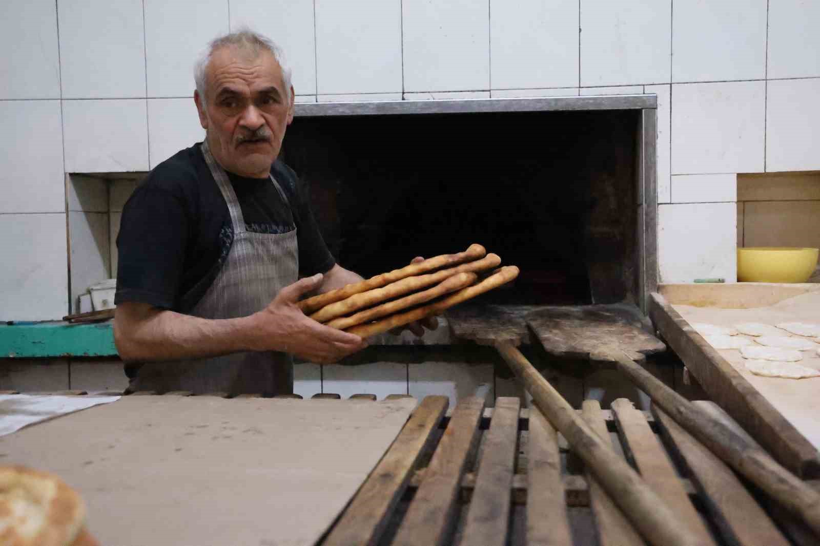 Elazığ’da 200 gram ekmek 10 lira oldu