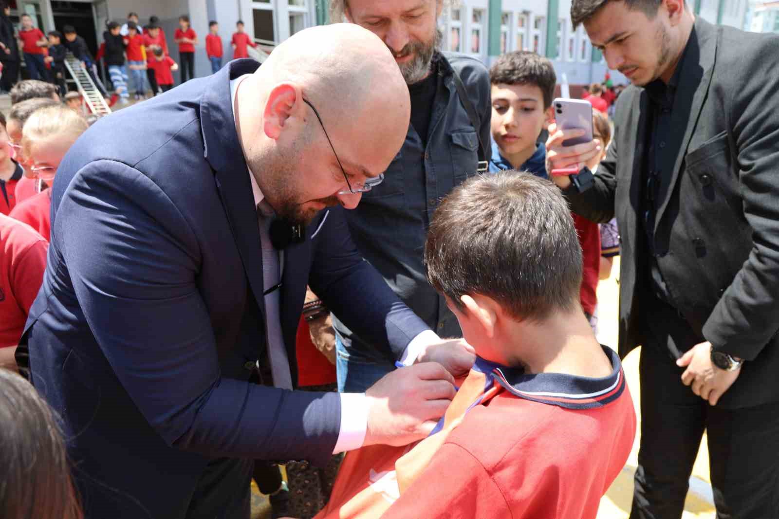 Öğrencilerden ‘Hayallerim Gerçek Olsa’ kitabı
