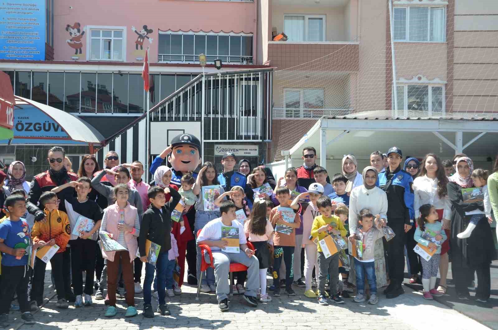 Samsun polisinden ’özel’ bilgilendirme
