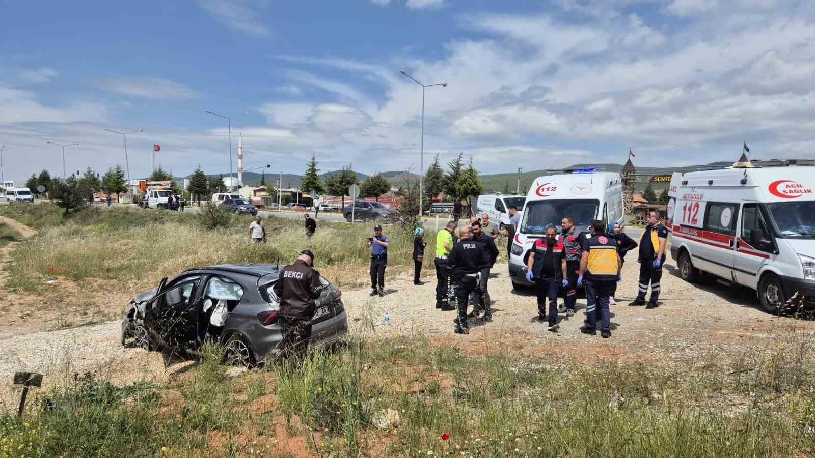 Yunanistanlıların bulunduğu otomobil takla attı: 1 ölü, 2 yaralı