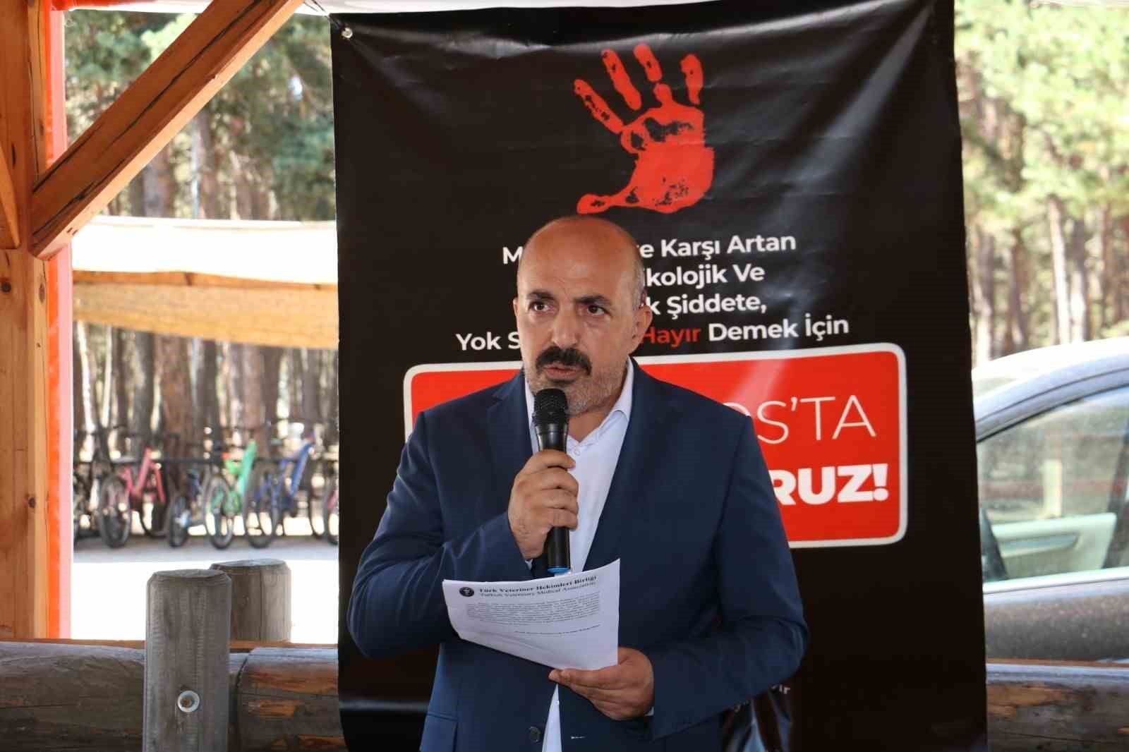 Kastamonu Belediyesi’ndeki görev değişikliğine tepki: “CHP Genel Başkanı Sayın Özgür Özel’in belediyelerine gönderdiği genelge elinize ulaşmadı mı”