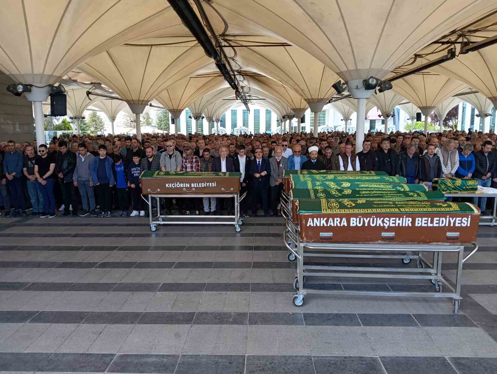 Müteahhit cinayetiyle ilgili konuşan komşu: “İnşaatı yarım bıraktı, tamamlanınca da arsa sahibine borcu olduğunu söyledi”