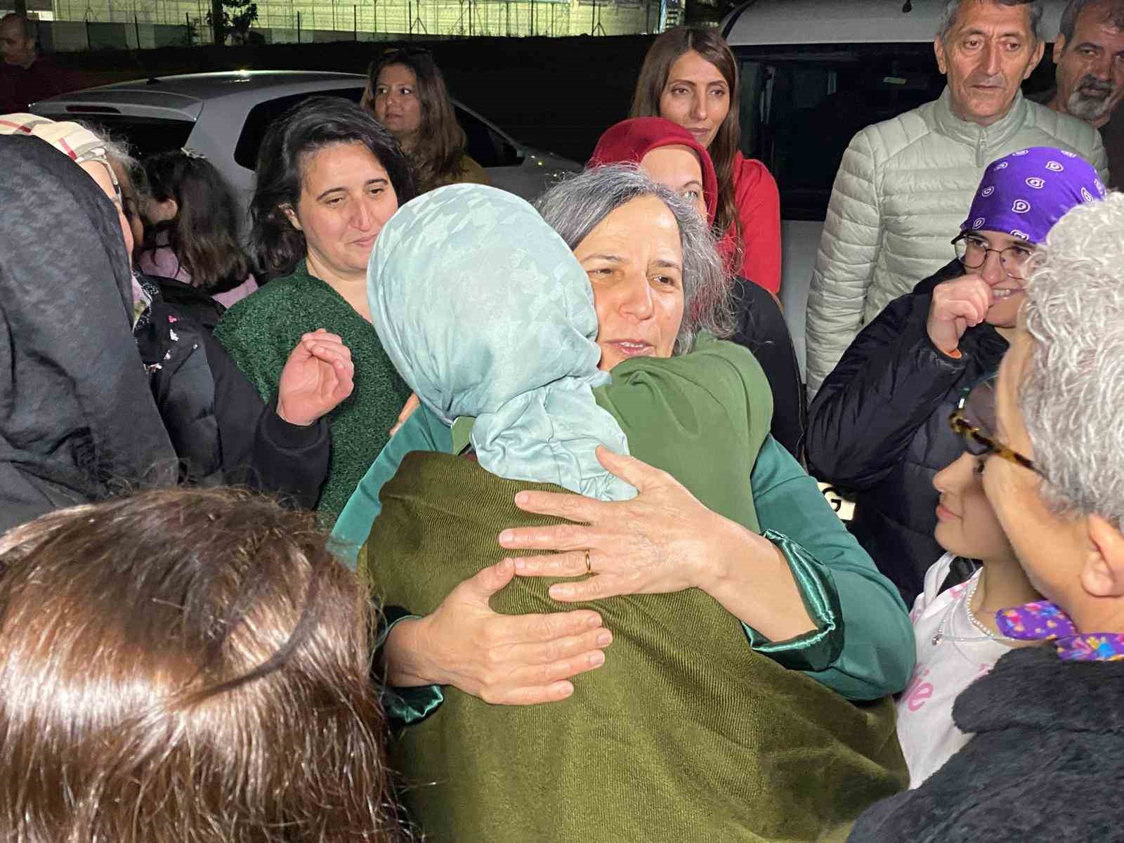 6-8 Ekim olayları davasında Gültan Kışanak tahliye edildi
