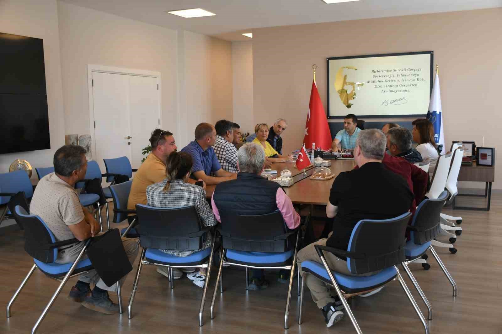 Başkan Günel, muhtarlarla bir araya geldi
