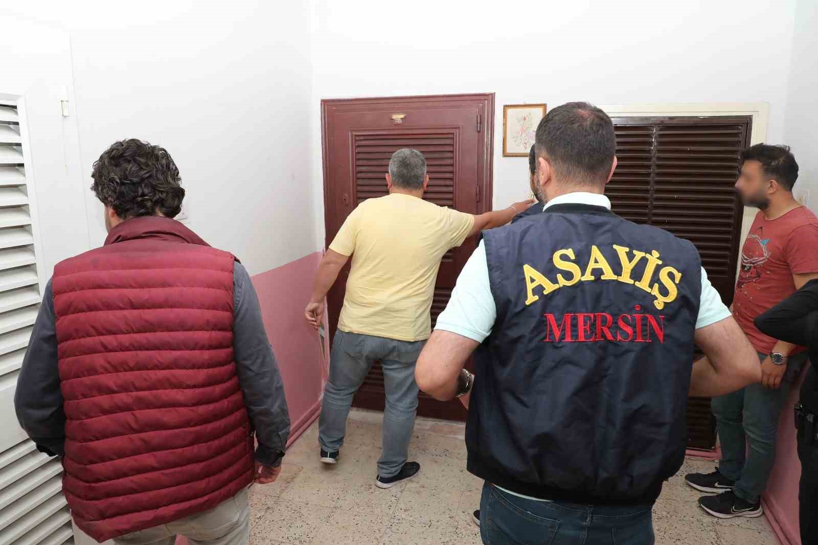 Mersin’de aranan şahıslara operasyon: 95 gözaltı
