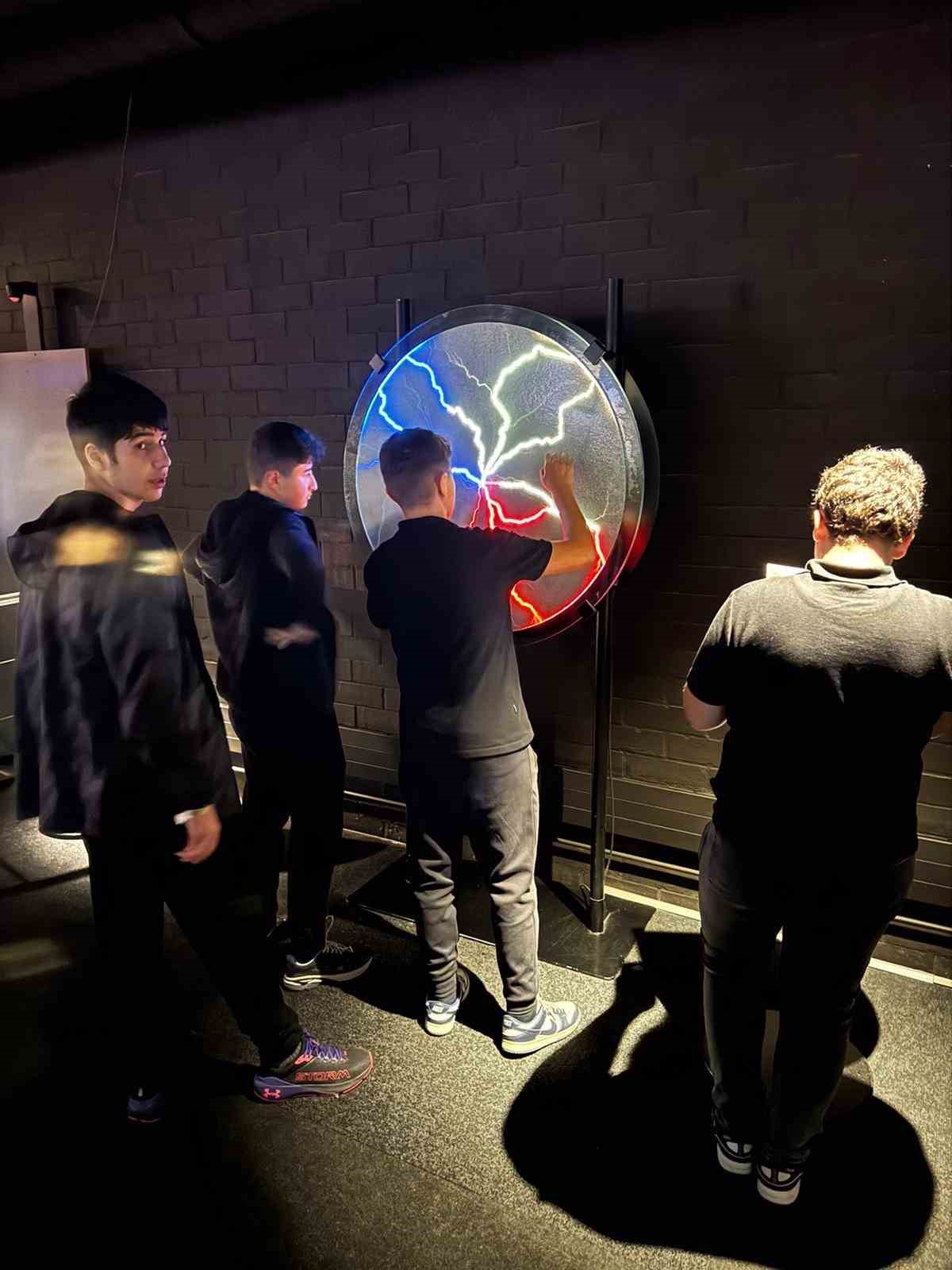 Gaziantep Kolej Vakfı öğrencileri Avrupa’yı mercek altına aldı