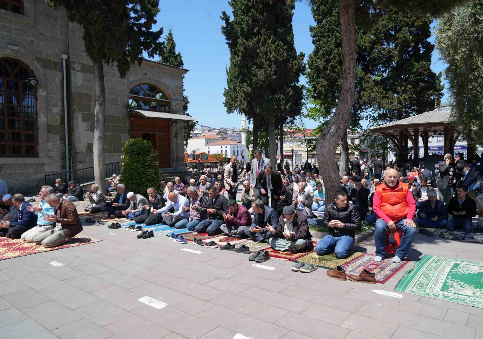 Şehitler için Mevlid-i Şerif programı