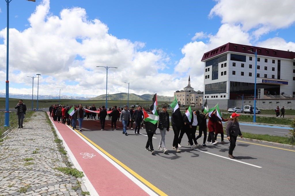 "Filistin" için Gazze hatıra ormanı oluşturuldu
