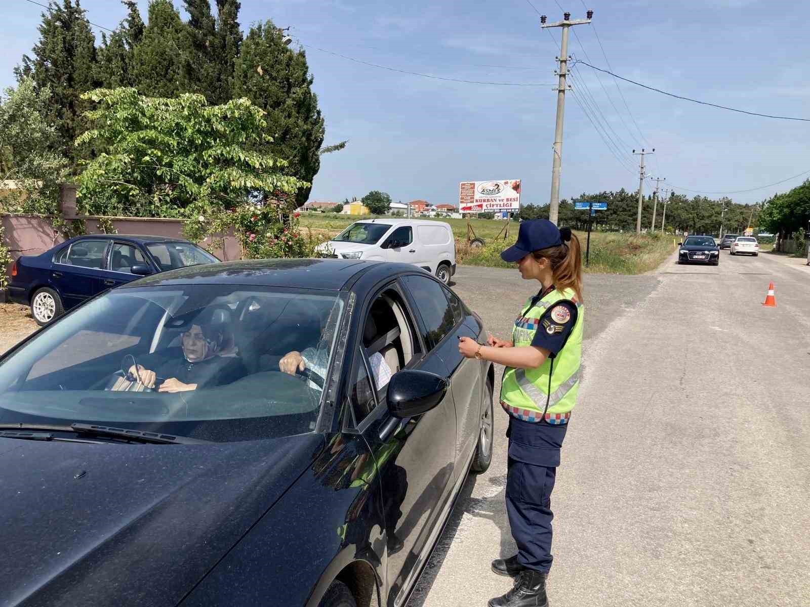 Kusurlu sürücülere 113 bin lira ceza