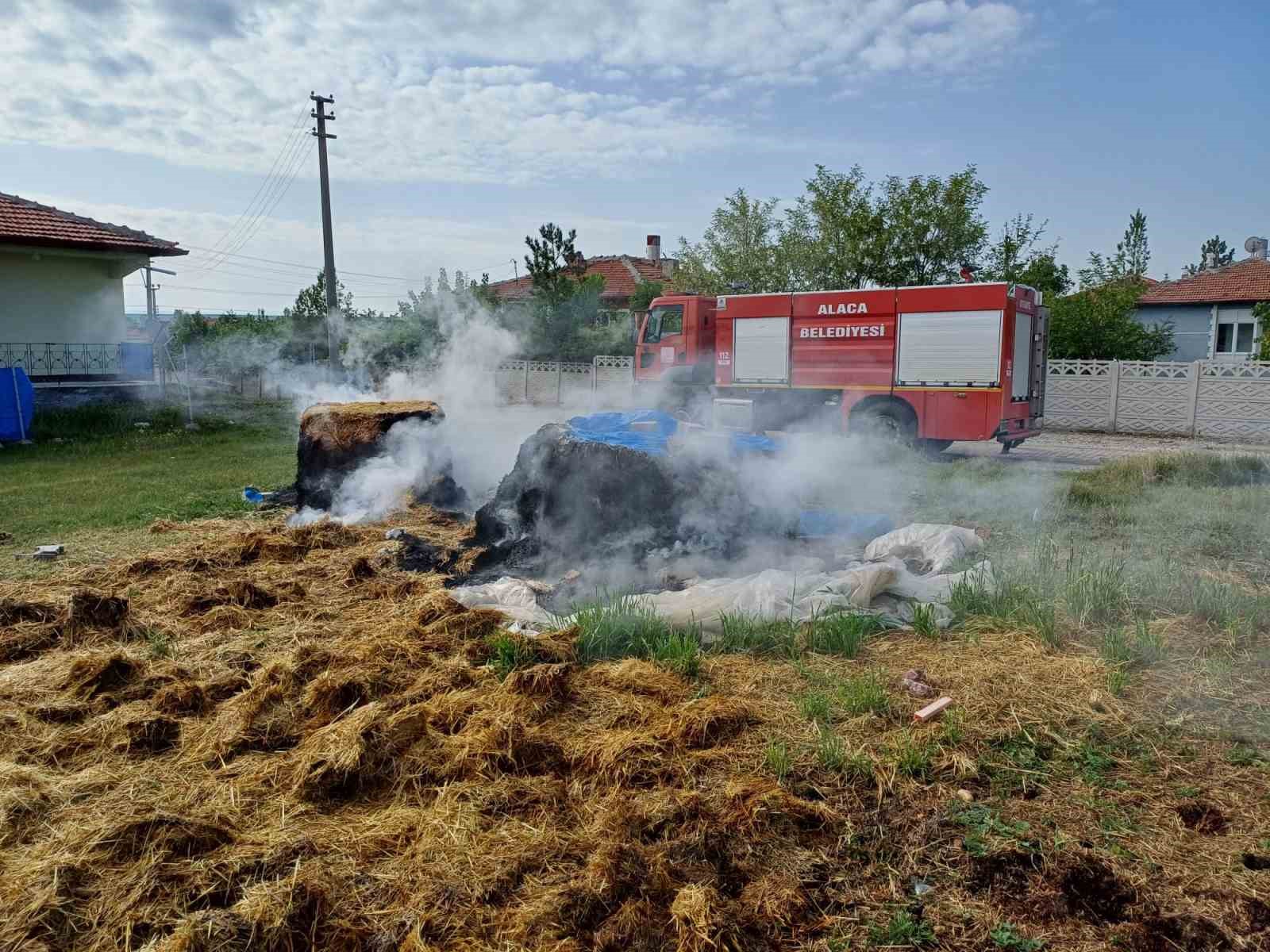 Alaca’da saman balyaları alev alev yandı
