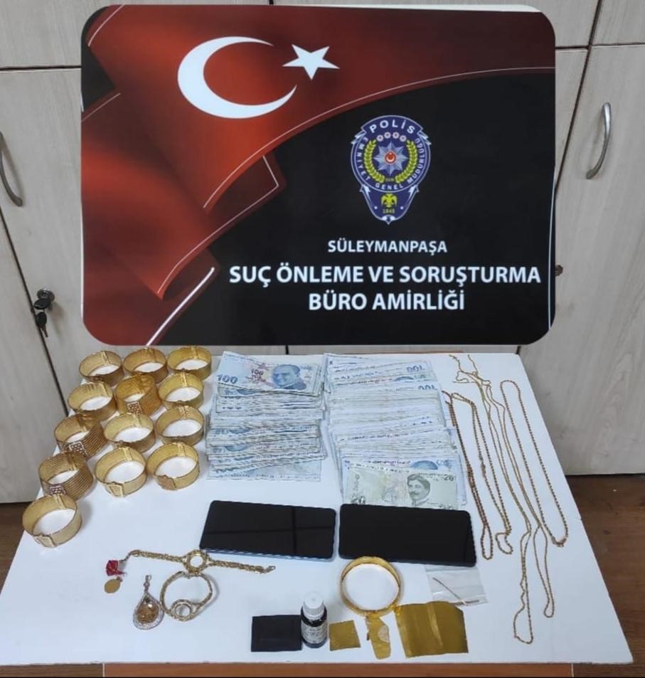 Tekirdağ&rsquo;da sahte altın dolandırıcılığında 1 kişi tutuklandı
