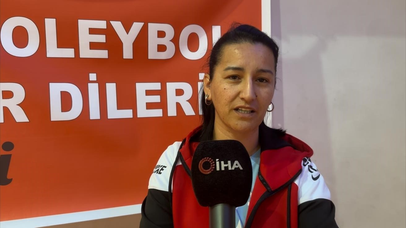Kızlar voleybolda kazanan Muratlı
