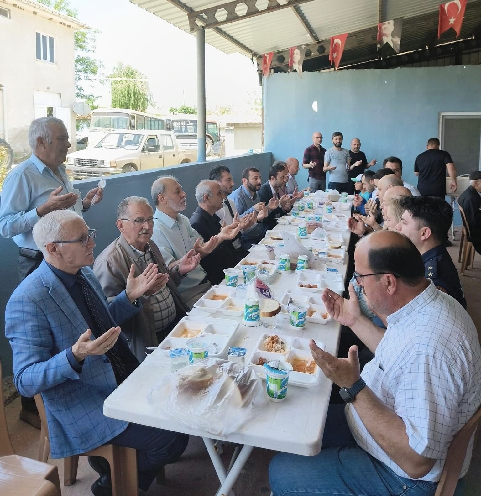 Babaeski&rsquo;de yağmur ve ş&uuml;k&uuml;r duası yapıldı
