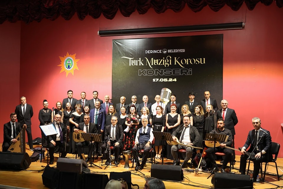 Kulakların pasını sildiler
