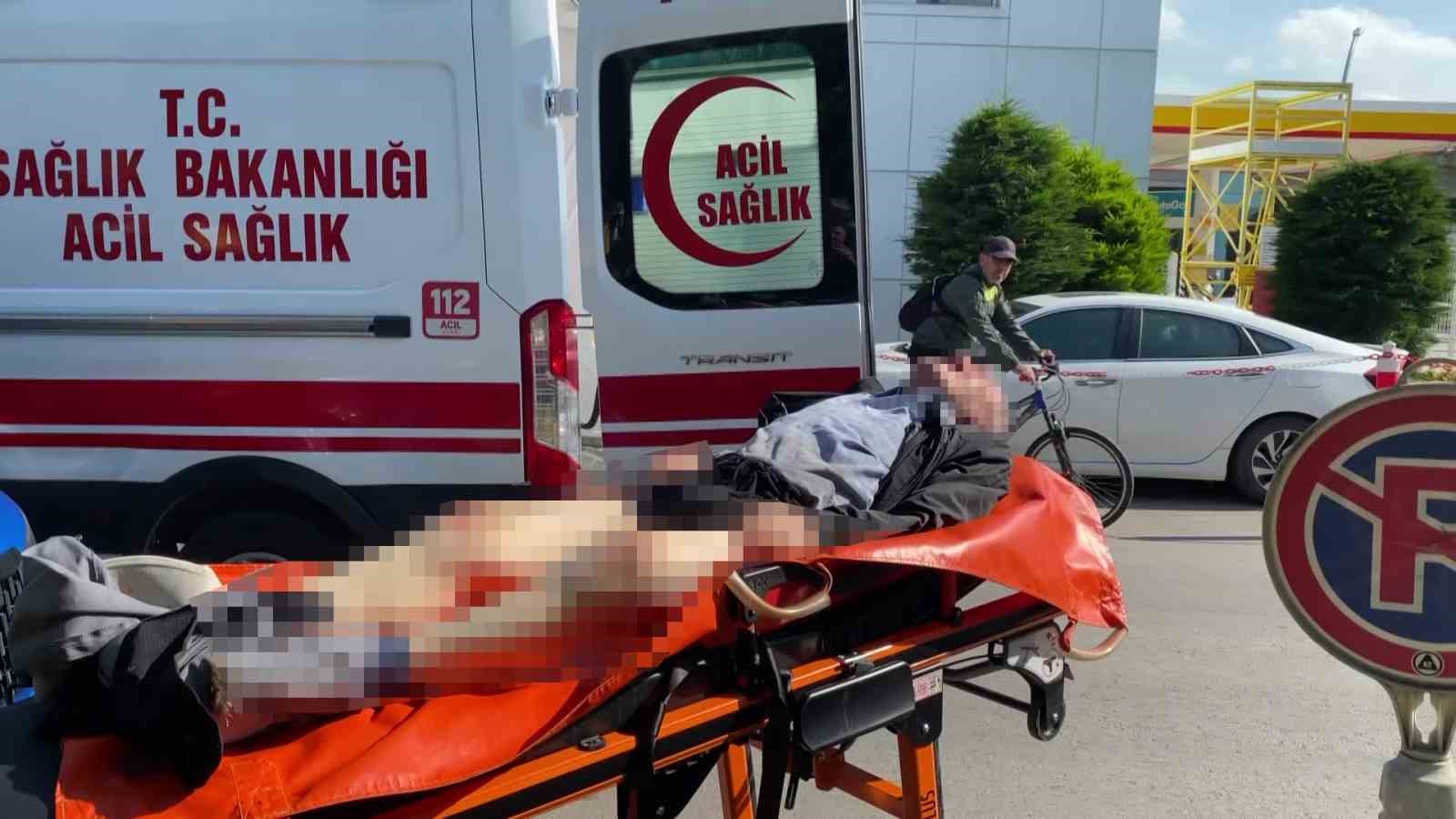 Alkolden ayakta duramadı, ’Tansiyonum var’ dedi
