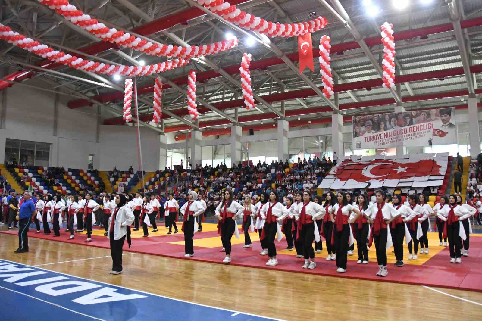 Adıyaman’da 19 Mayıs coşkuyla kutlandı 