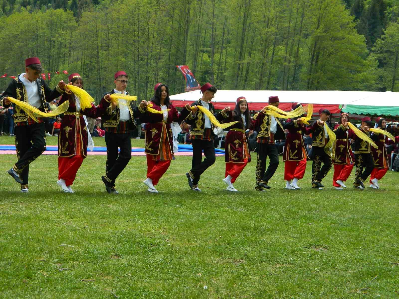 Posof’ta 19 Mayıs coşkusu
