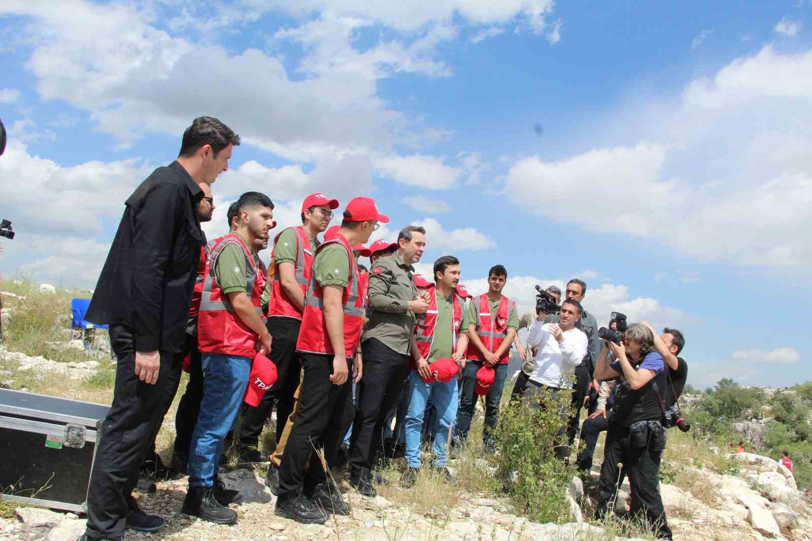 Bakan Albayrak: "42 bin 500 varile ulaşmış durumdayız, Haziran’da 50 bin varil ara hedefimizi gerçekleştireceğiz"
