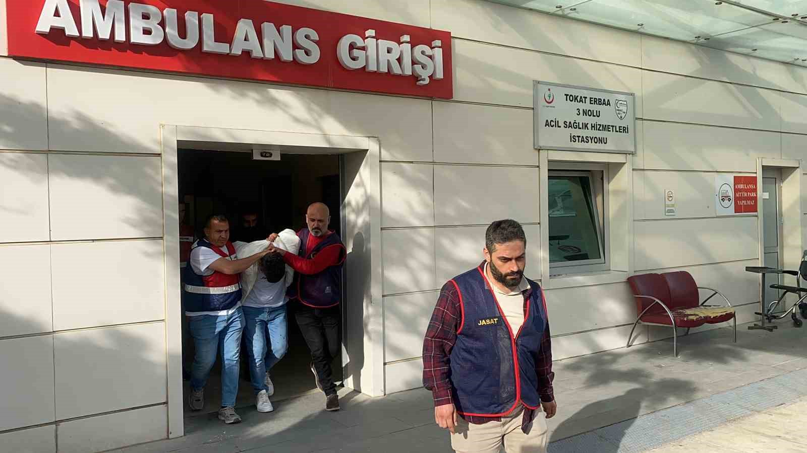 Tokat’taki patlamaya yardım eden bir kişi sağlık kontrolüne çıkartıldı