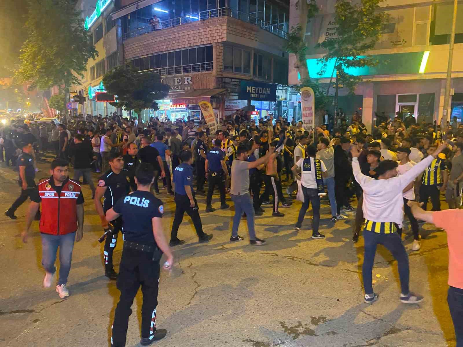 Adıyaman’da Fenerbahçe-Galatasaray maçı sonrası kavga 