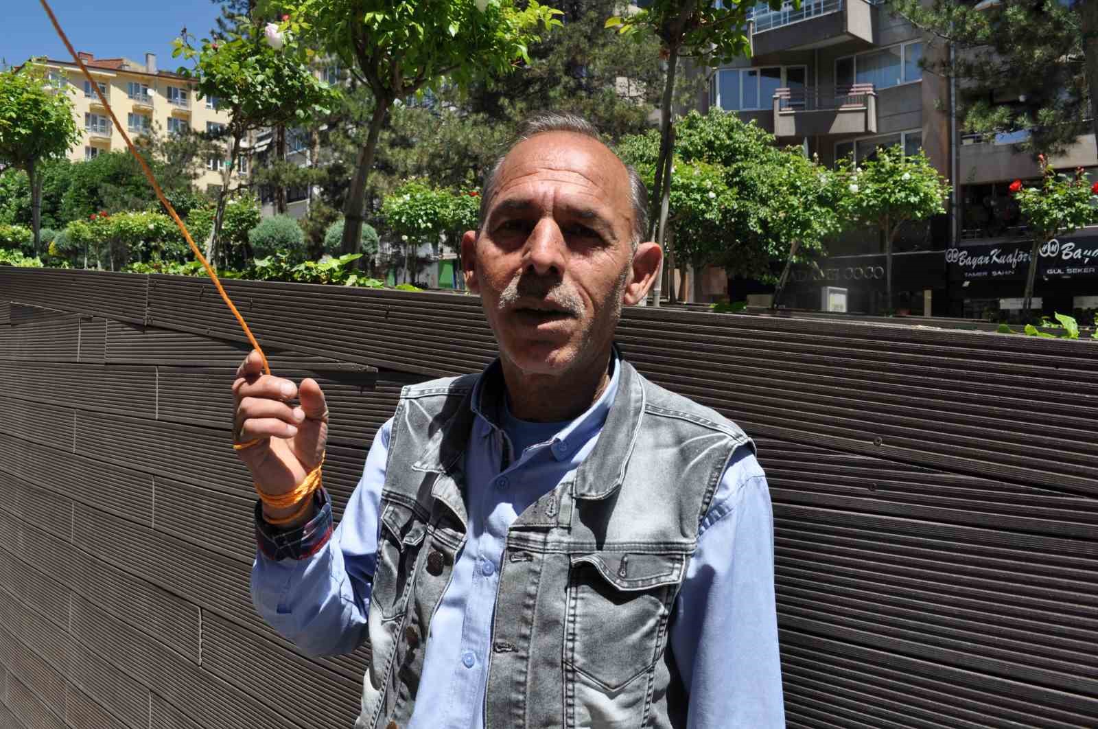 Seyyar balon satıcısı başına gelen talihsiz olayla ilgili konuştu
