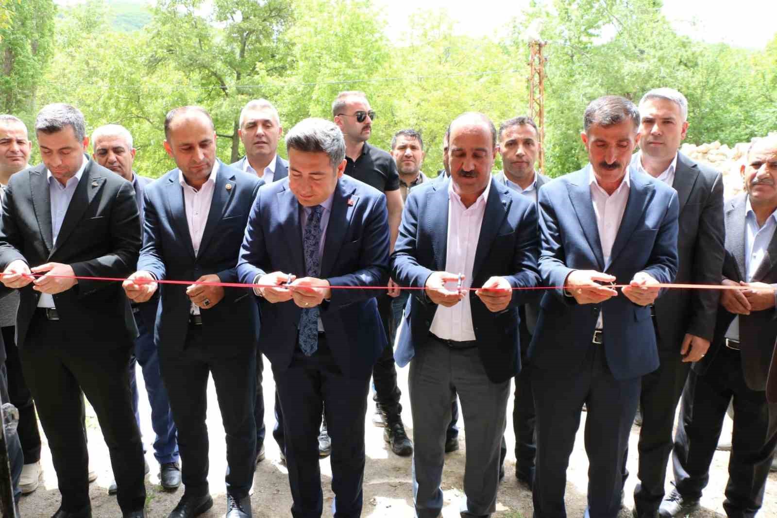 Hizan&rsquo;da taziye evi ve Kur&rsquo;an kursu a&ccedil;ıldı
