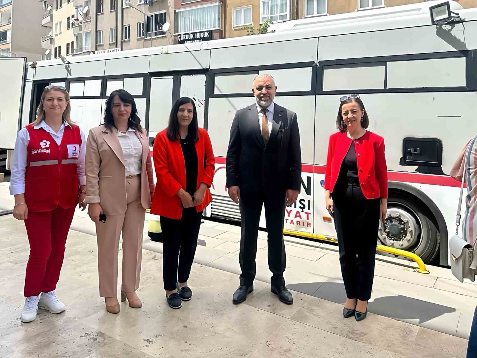 Çankırı’da kan bağışı etkinliğine yoğun ilgi
