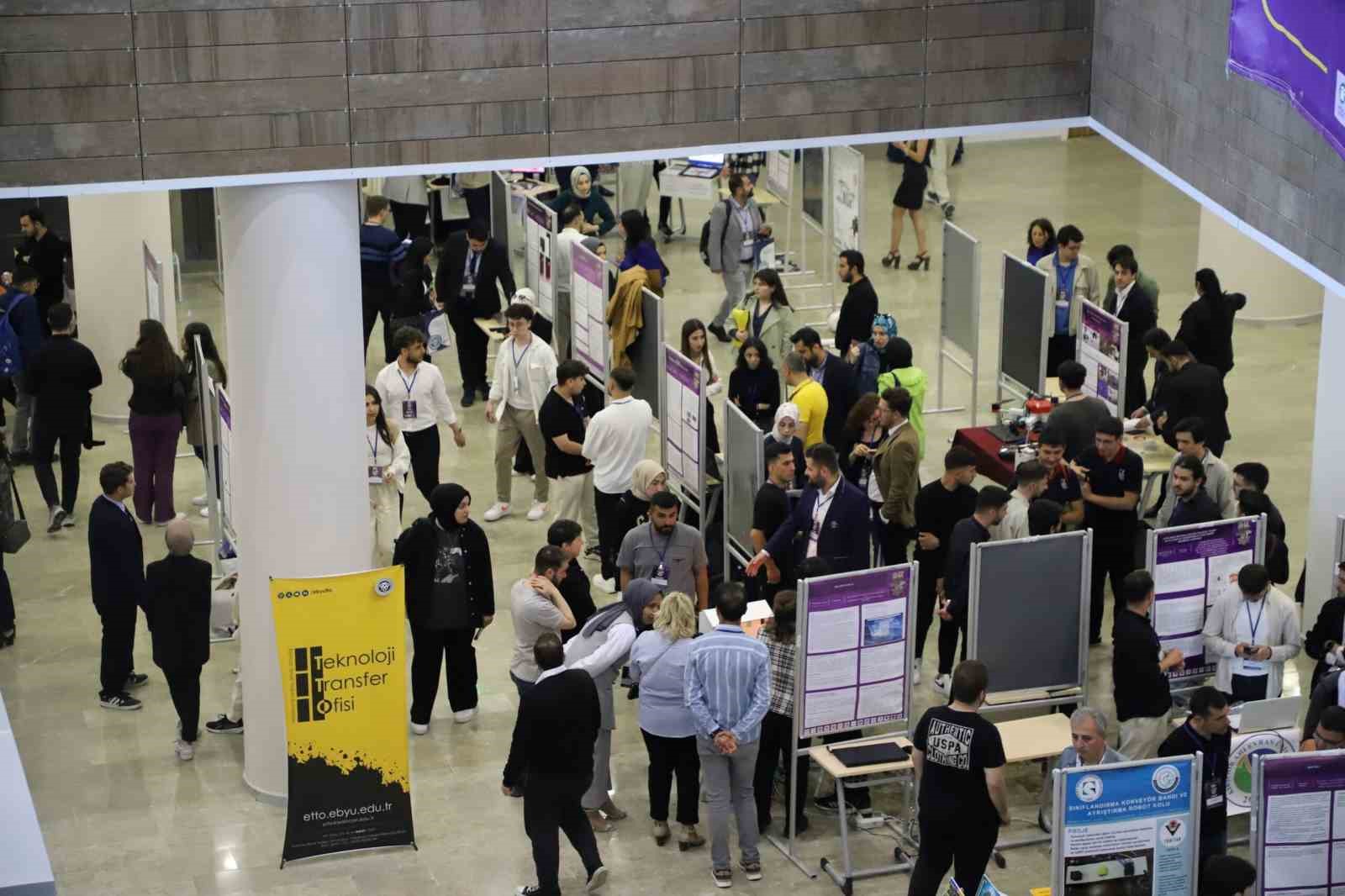 Erzincan&rsquo;da 3. Ar-Ge Proje Pazarı ve &Uuml;niversite Tanıtım Fuarı ger&ccedil;ekleşti
