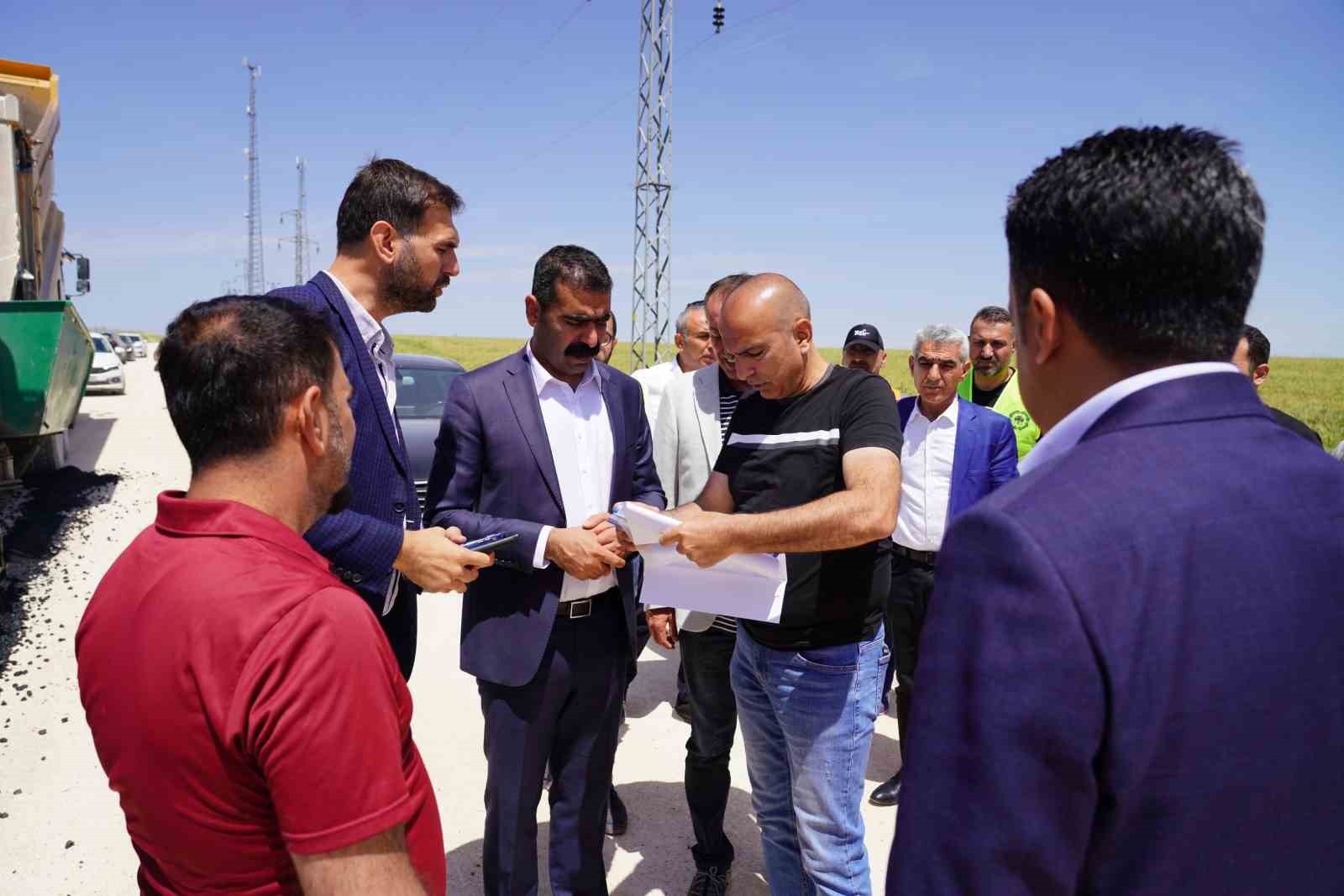 DBB Başkanı Hatun, Tanoğlu-Kozan-Sati grup yolundaki &ccedil;alışmaları inceledi
