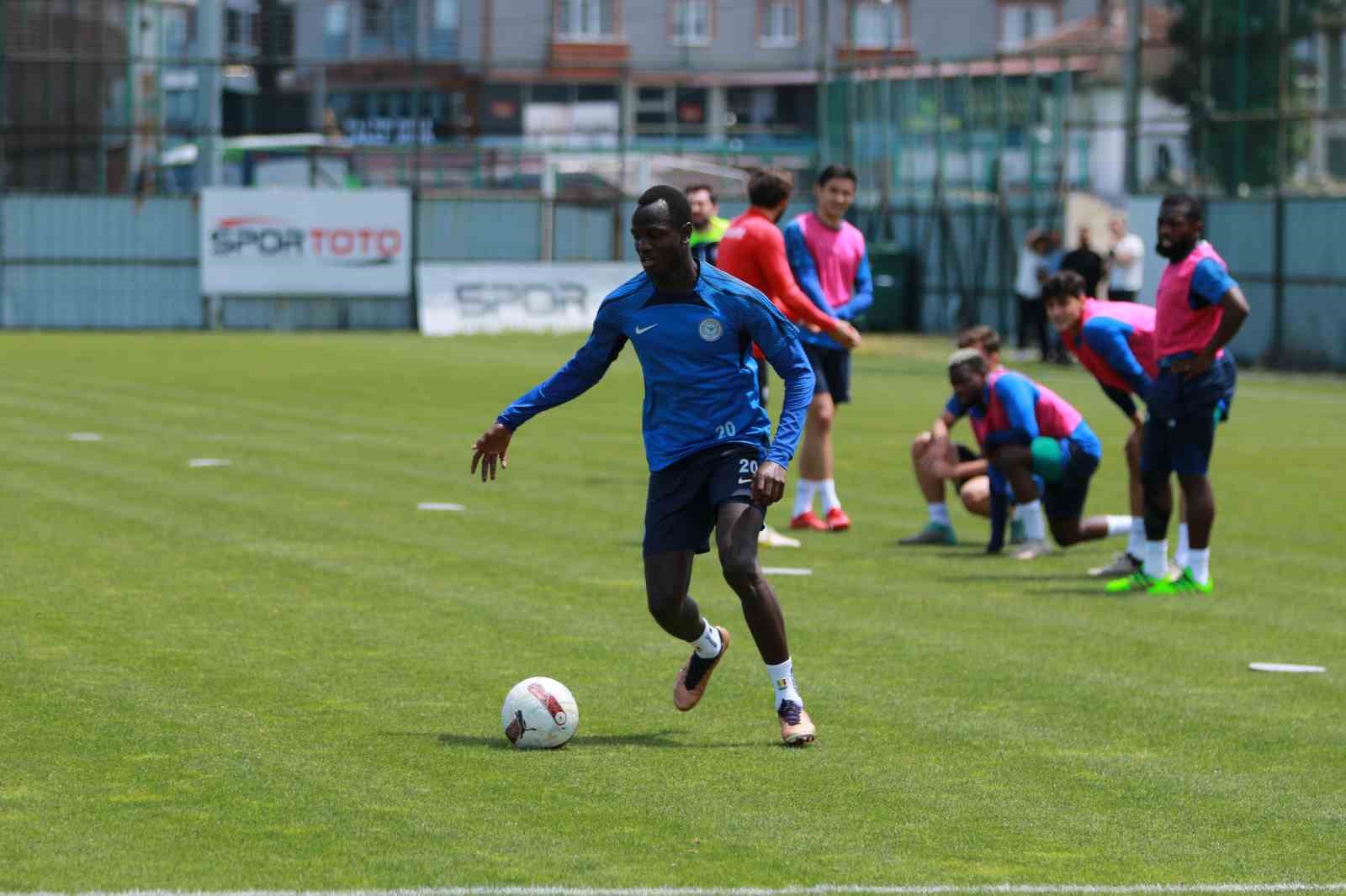 Çaykur Rizespor, Hatayspor maçına hazırlanıyor
