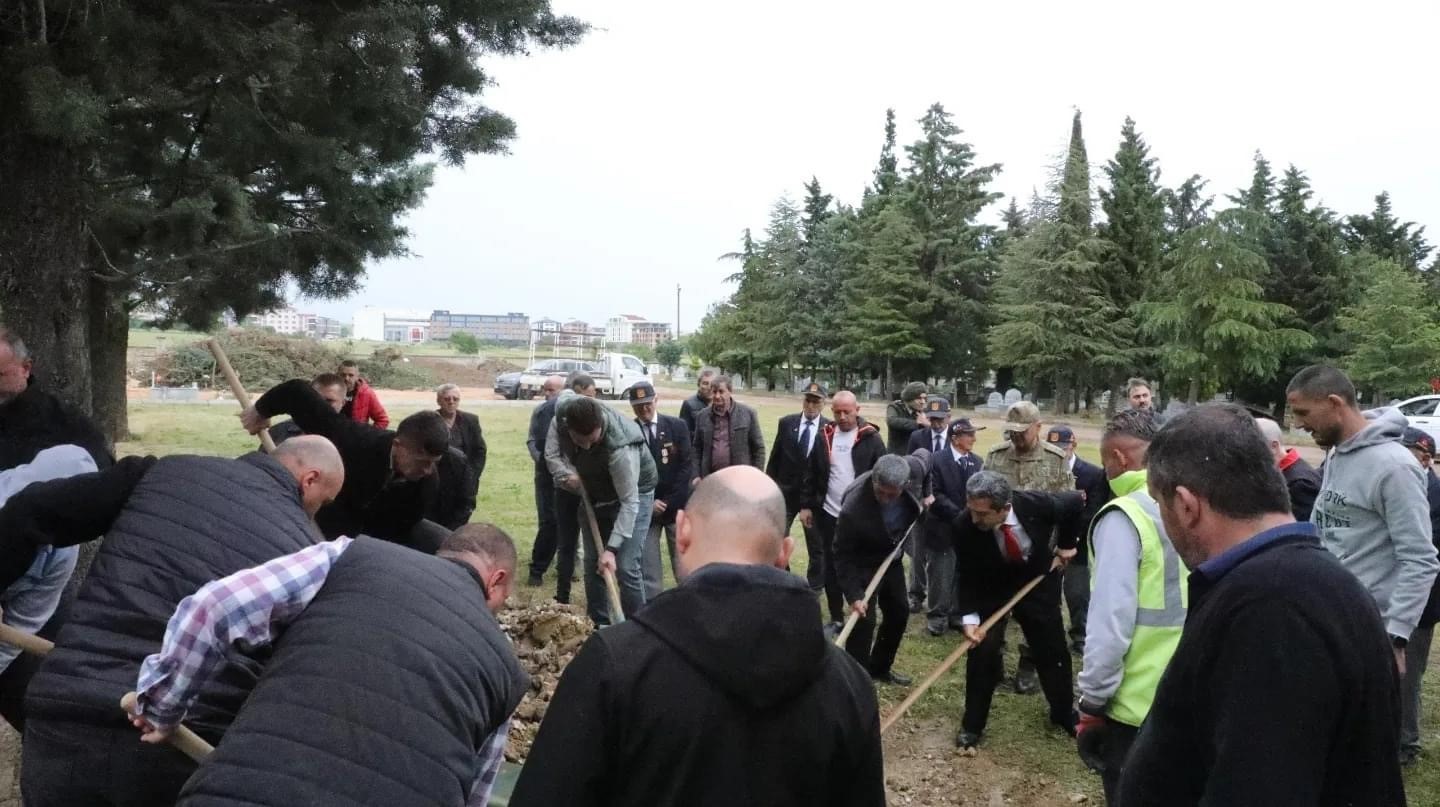 Kırklareli&rsquo;nde Kıbrıs gazisi son yolculuğuna uğurlandı
