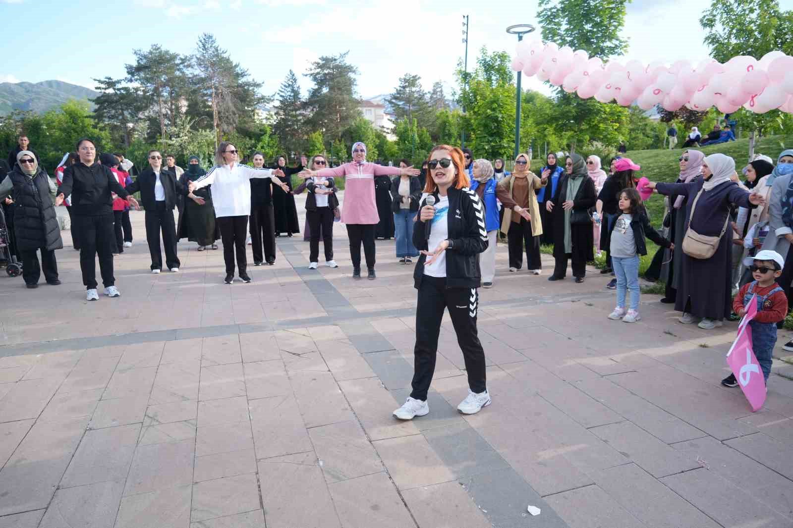 Muş’ta ’Sağlık İçin Hareket Et’ yürüyüşü düzenlendi
