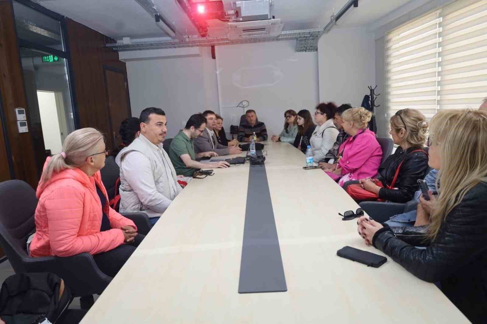 Romanya heyeti Kocaeli’deki tarım projelerine hayran kaldı

