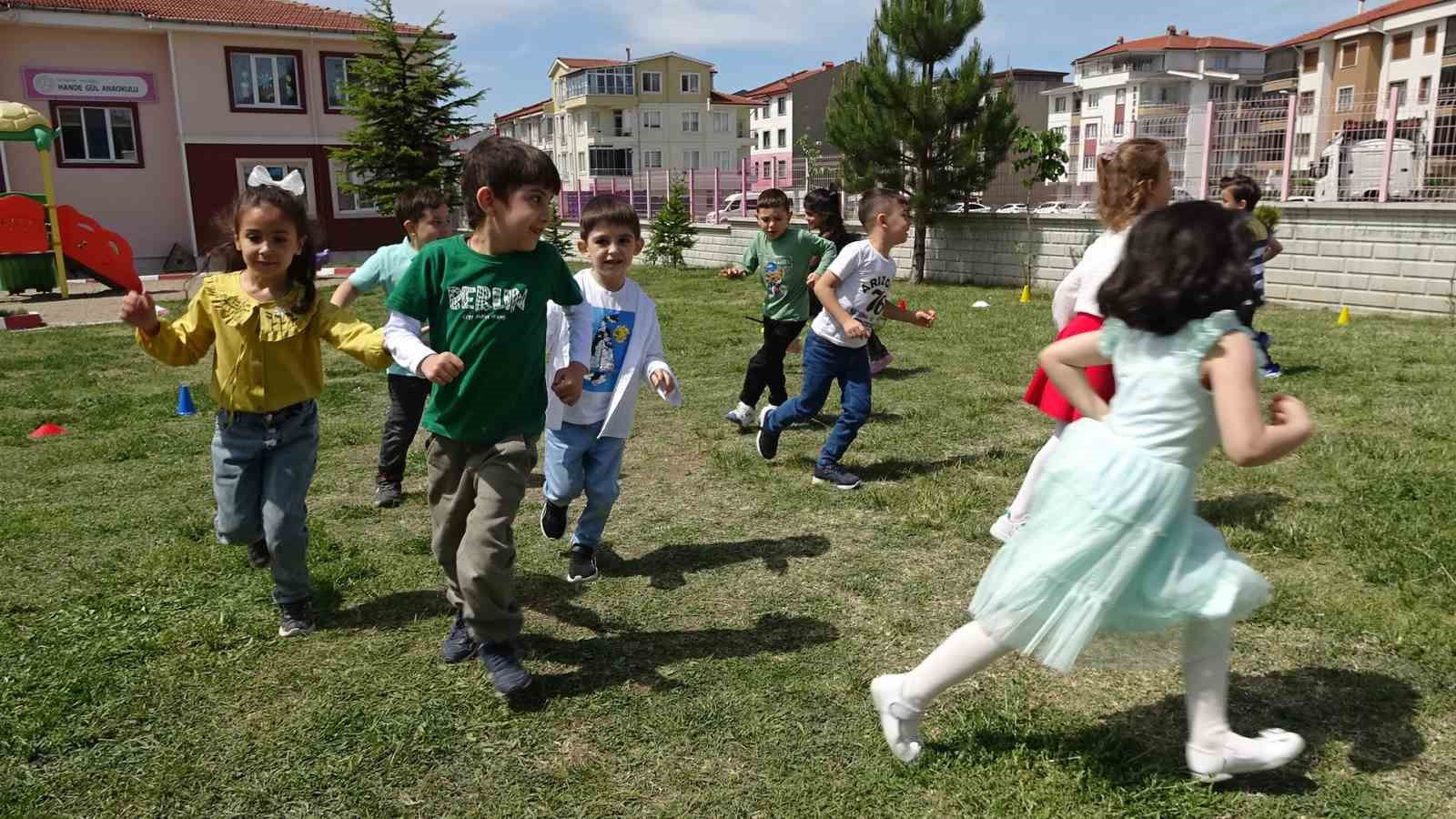 Tavşanlı’da "Yüz Yüze 100 Çocuk Oyunu" etkinliği