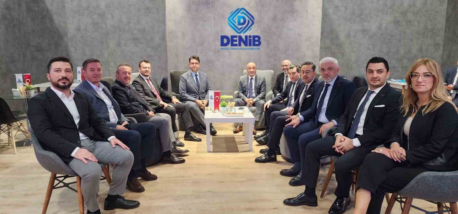 Başkan Kasapoğlu, HOMETEX24&rsquo;te Denizlili firmaları yalnız bırakmadı
