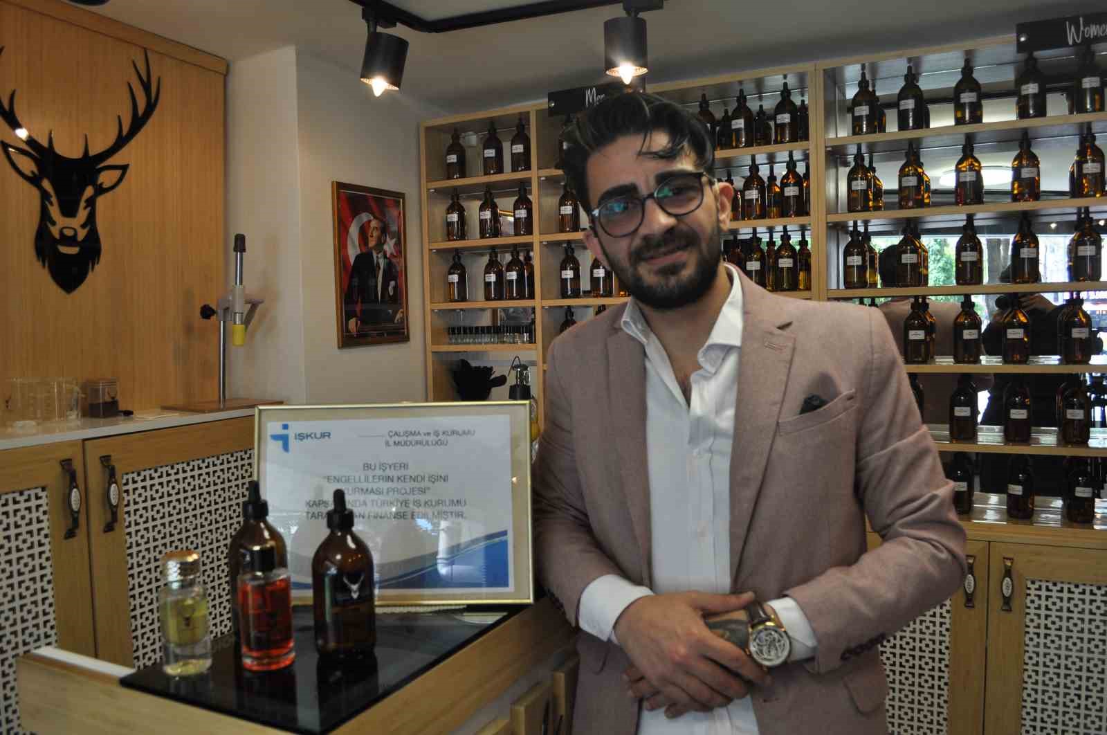 Engeli &ccedil;alışma tutkusunun &ouml;n&uuml;ne ge&ccedil;emedi
