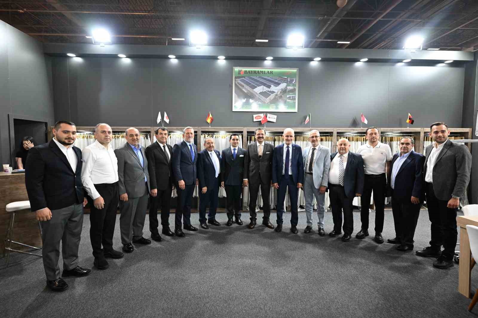 HOMETEX tüm hızıyla devam ediyor