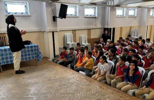 K&uuml;tahya&rsquo;da Okullarda Gıda G&uuml;venilirliği ve Gıda İsrafı Eğitimi
