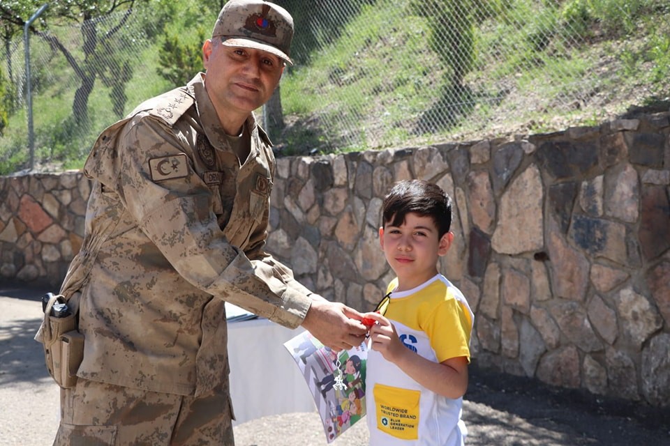 Anaokulu &ouml;ğrencilerinden İl Jandarma Komutanlığı&rsquo;na ziyaret
