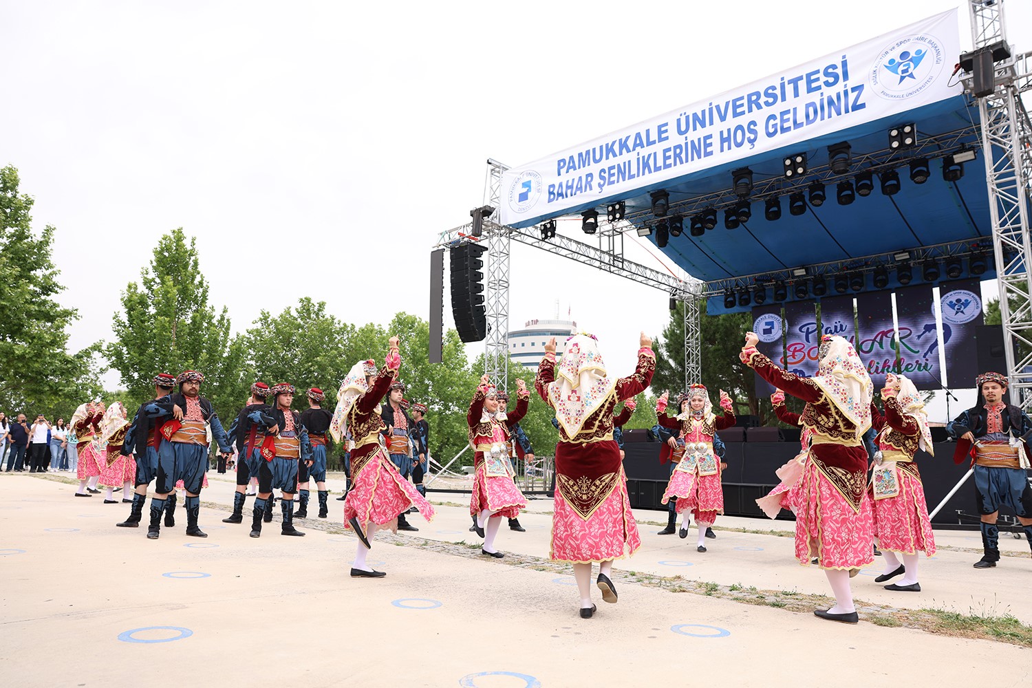 PAÜ’de Bahar Şenlikleri başladı
