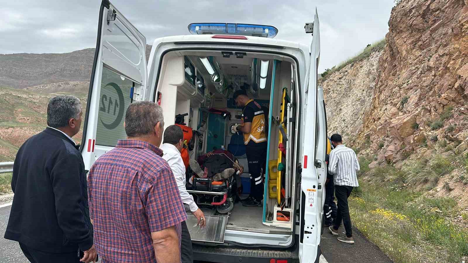 Kemah&rsquo;ta trafik kazası: 1 yaralı
