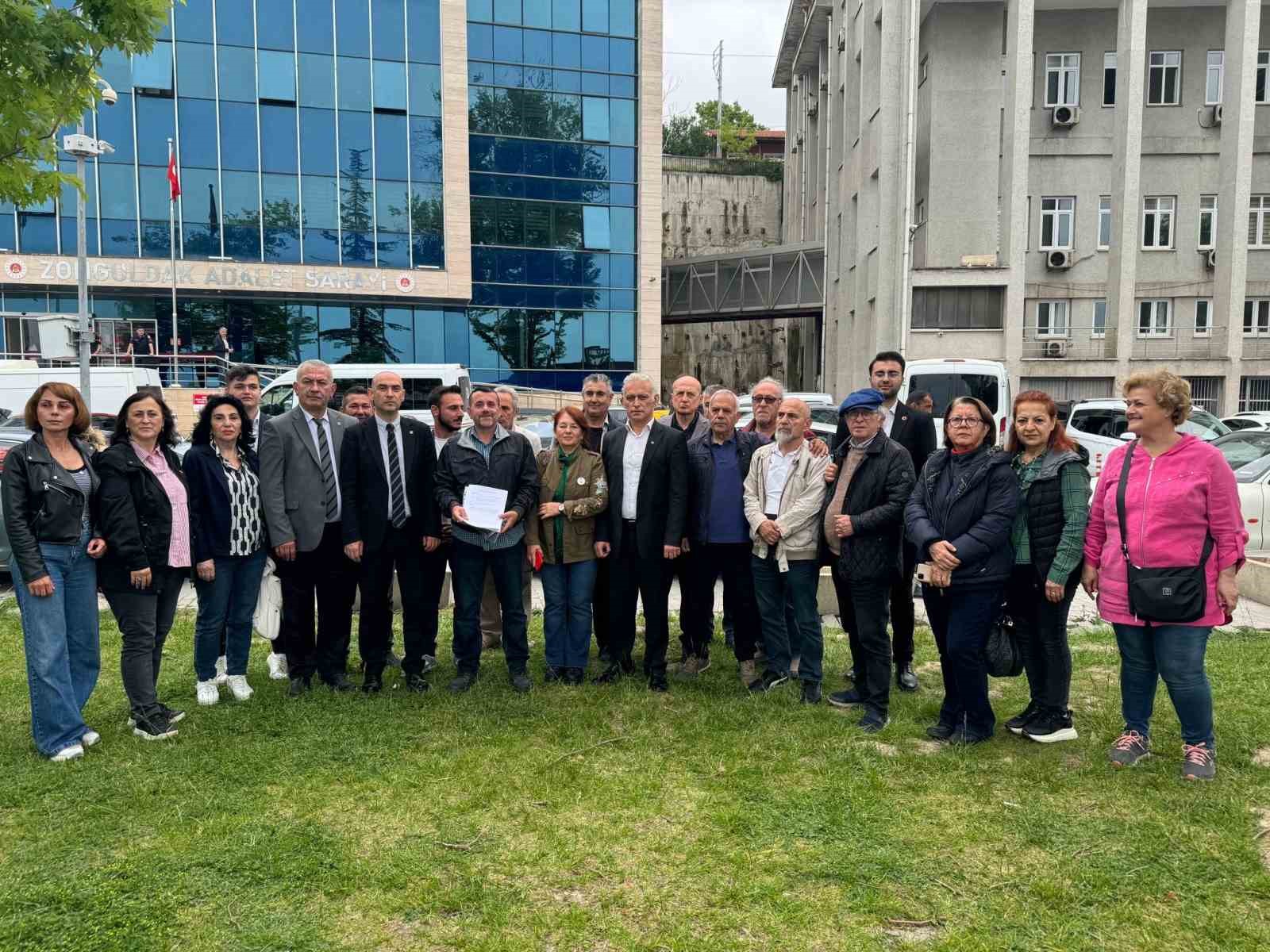 Bin 183 yaşındaki porsuk ağacının kesilmesine su&ccedil; duyurusu
