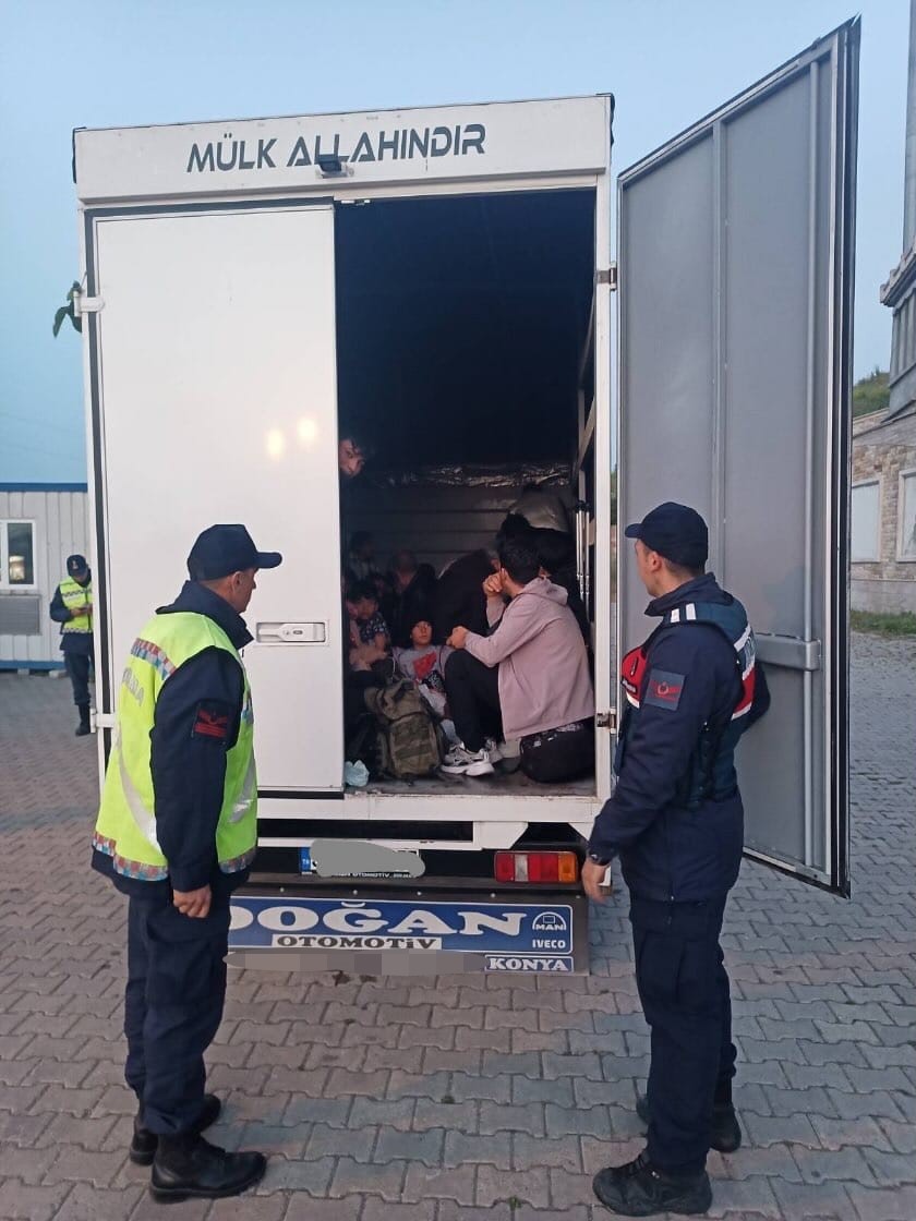 Tekirdağ&rsquo;da 51 ka&ccedil;ak g&ouml;&ccedil;men yakalandı
