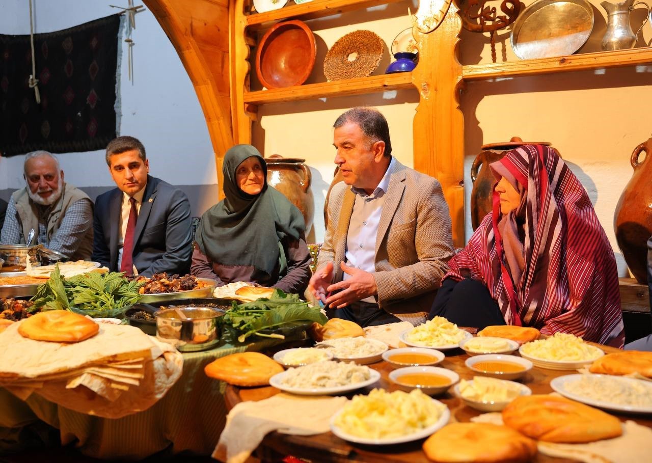 Bayburt yemekleri kültür evinde tanıtıldı
