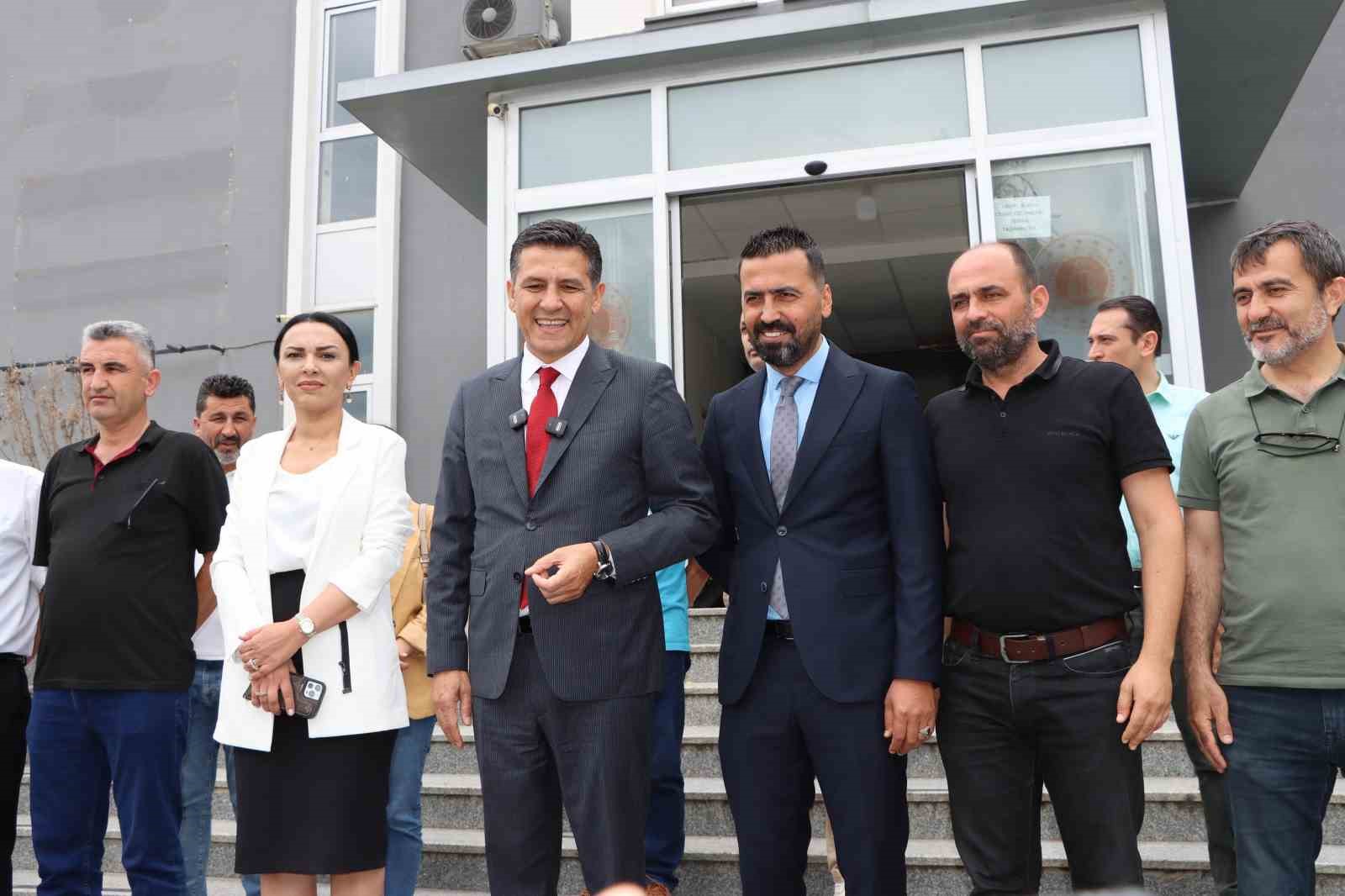 Eski adiye binası Kozan Belediye binası oldu
